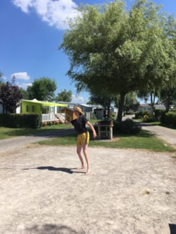 Camping Les 2 Plages - image n°8 - Roulottes