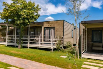 Mietunterkunft - Maxicaravan Borgo Alto Superior - Camping Lido
