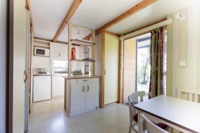 Cozy chalet, living room, kitchen, 2 bedrooms, bathroom, terrace, parking