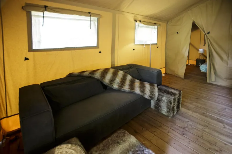 Tente Safari 45M2 (3 Chambres) Niveau Supérieure. Terrasse Avec Vue Sur Le Camping Et La Rivière - Parking
