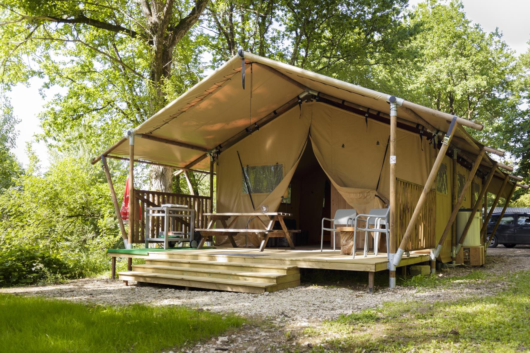 CAMPING LE CLOS BOUYSSAC — Foto 8