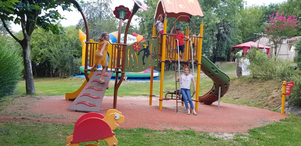 Camping du PIGEONNIER - image n°8 - UniversalBooking