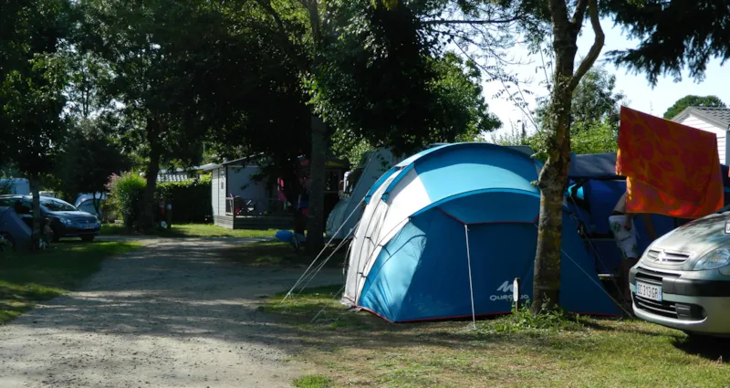 Forfait Emplacement Confort Avec Voiture
