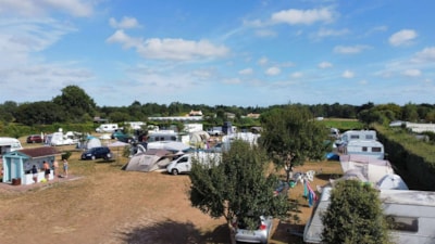 Meadow pitch with car package