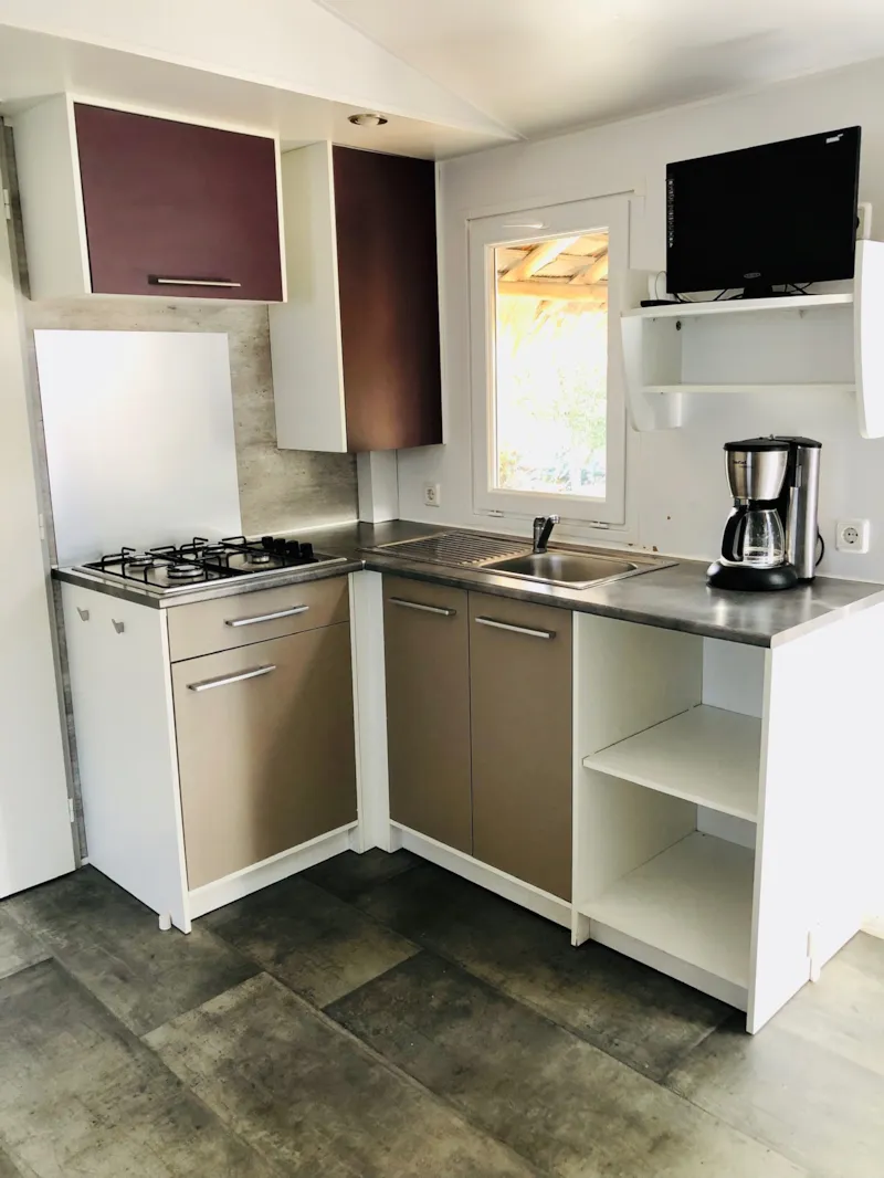 Mobil-Home Confort Family - Côté Jardin