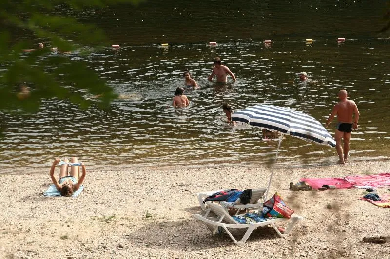 Village Camping LES VIGNES