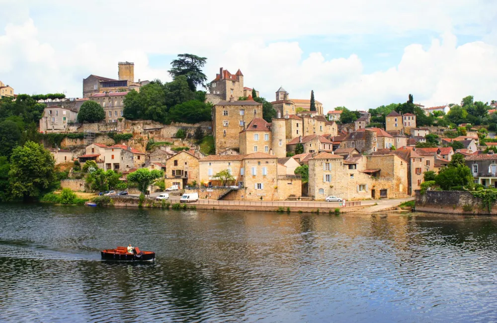 Village Camping LES VIGNES