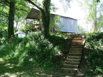 Tente Lodge on piles 2 bedrooms