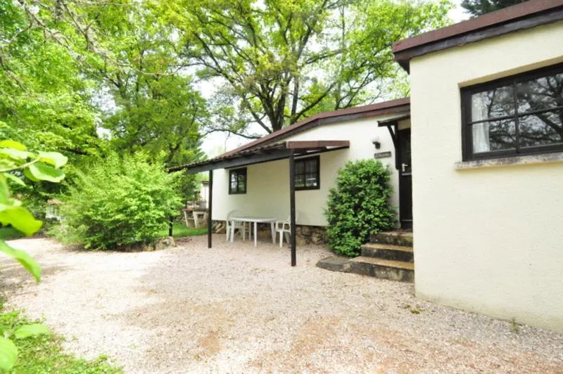 Chalet Style Campagnard 34 M², 2 Ch, 1 Sdb Sans Télé