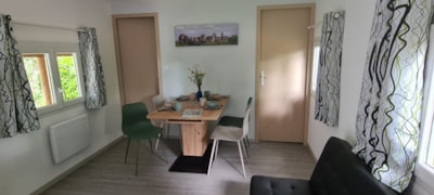 Chalet Etoilé 36 m², 2 BR, 1 BTH with TV