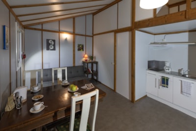 Chalet Ombrageuse 37 m², 2 BR, 1 BTH with TV