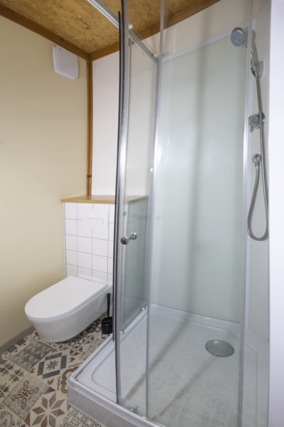 Chalet style Aporia 34 m², 2 BR, 1 BTH with TV