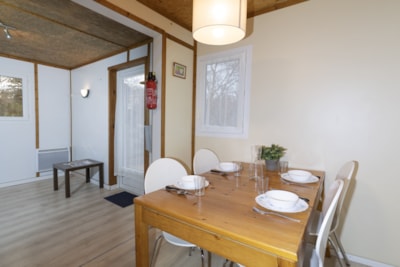 Chalet style Aporia 34 m², 2 BR, 1 BTH with TV
