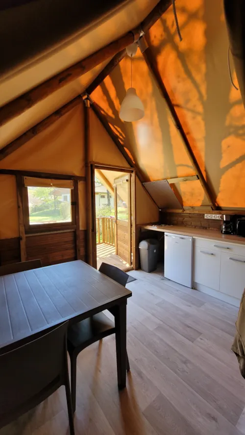 Mietunterkunft - Zelt Lodge - image n°5 - Camping L'Ile Chambod