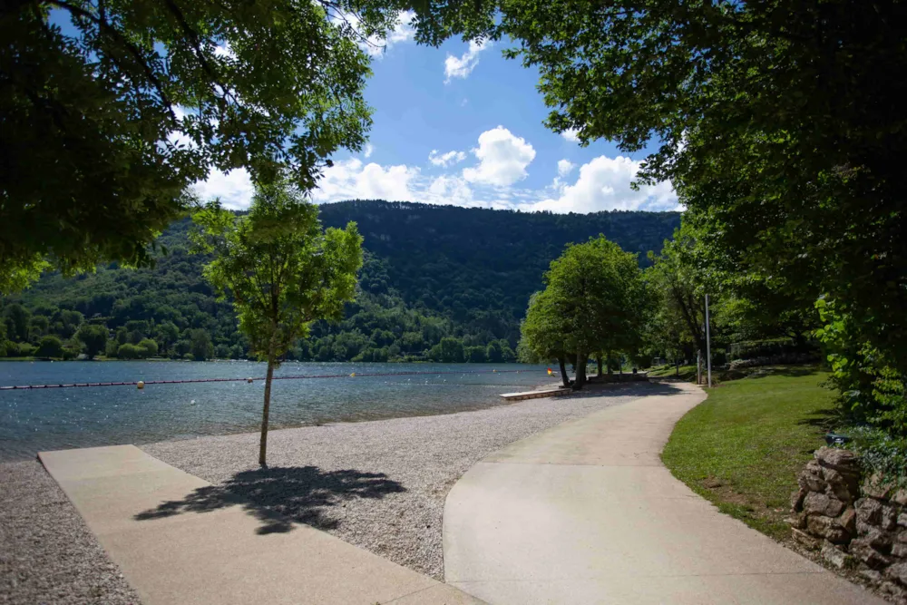 Camping L'Ile Chambod - image n°9 - Ain