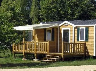 Mietunterkunft - 2-Schlafzimmer Komfort Cottage - Camping PADIMADOUR **** à ROCAMADOUR