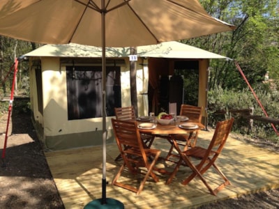 Canvas bungalow MAYOTTE 16m² - 2 bedrooms - without sanitary / water - WIFI included — 1
