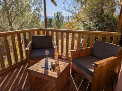 Tent lodge safari