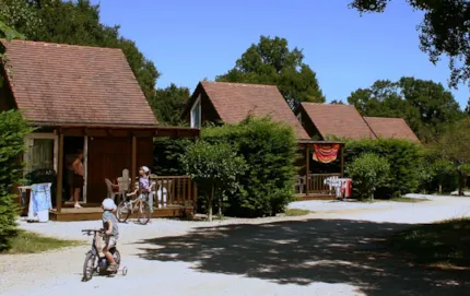 Camping LE ROC - Camping2Be