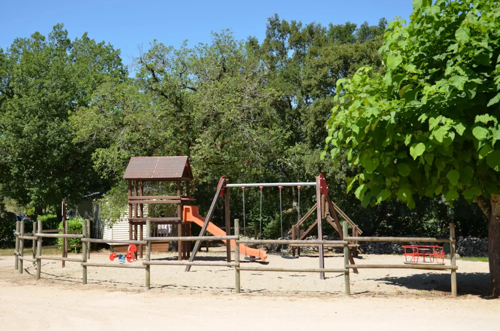 Camping LE ROC