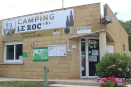 Camping LE ROC - image n°6 - Roulottes